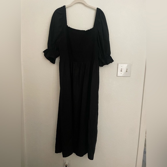 Black Linen-Blend Puff Sleeve Midi Dress from Gap NWT wonderful LBD! - Picture 3 of 8